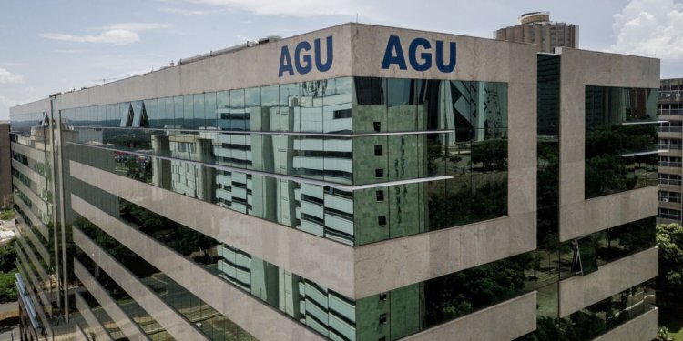 AGU recorre ao STF para reverter afastamento da cúpula da Polícia Federal