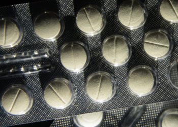 Aquipta recebe aval da Anvisa para tratamento preventivo de enxaqueca em adultos