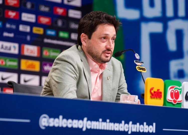 Arthur Elias chama 28 jogadoras para confrontos da seleção feminina contra a Argentina