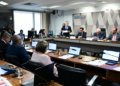 CCJ do Senado aprova proposta que extingue escala de trabalho 6x1 no Brasil