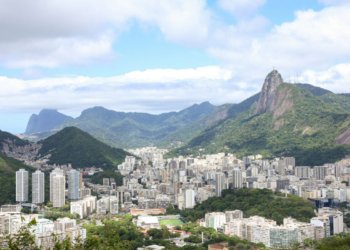 Cidade das Artes recebe 15 mil estudantes para debater o futuro no mercado de trabalho