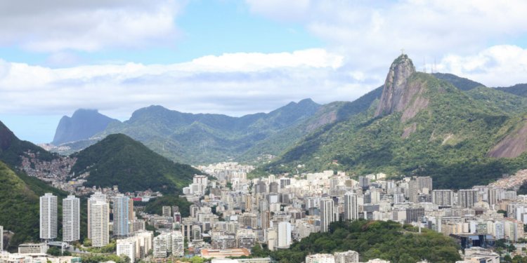 Cidade das Artes recebe 15 mil estudantes para debater o futuro no mercado de trabalho