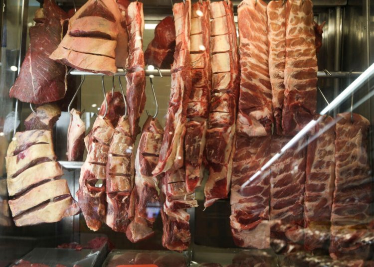 Cota chinesa provoca retração de 27,1% no volume de carne bovina exportada em agosto