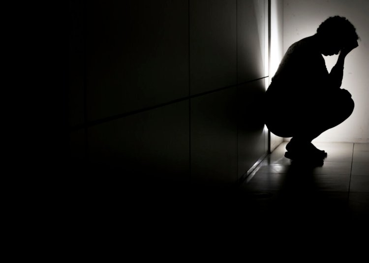 Dependência em apostas online eleva risco de suicídio e alerta profissionais de saúde mental
