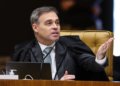 Gilmar acusa Mendonça de manobra eleitoral no caso Master durante sessão no STF