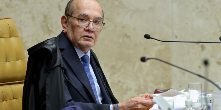 Gilmar Mendes exige explicações de Luiz Fux sobre rito que trava decisão da Polícia Federal
