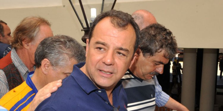 Justiça do Rio condena Sérgio Cabral por esquema de regalias em unidades prisionais