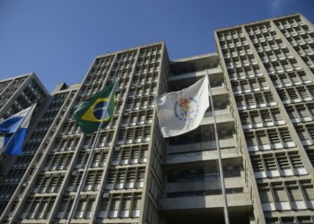 Justiça eleva para R$ 35 mil indenização por racismo contra alunas da Uerj