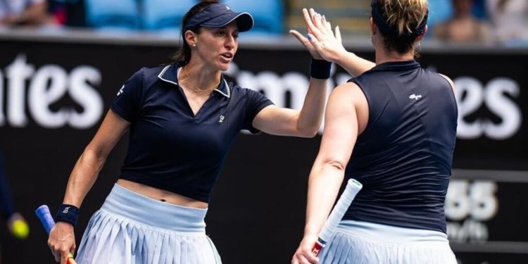 Luisa Stefani supera estreia no US Open com triunfo em sets diretos e avança em Nova York