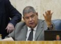 Milton Leite se entrega à polícia após mandado de prisão temporária em investigação sobre o PCC