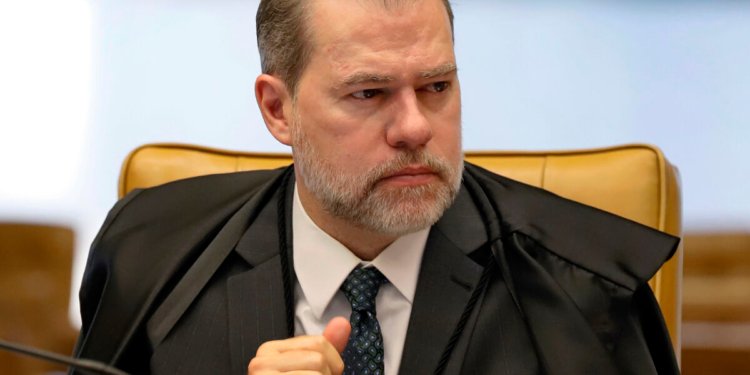 TSE autoriza retorno da campanha digital e repasse de verbas a Renan Santos