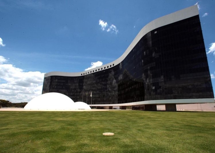 TSE confirma que 90% das urnas eletrônicas estão preparadas para o primeiro turno das eleições