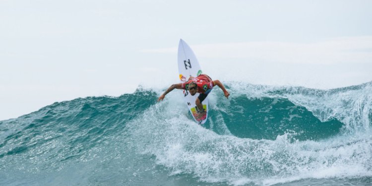 WSL cancela etapa de Abu Dhabi no circuito mundial devido a limitações logísticas