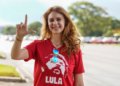 Apoiadores de Lula e Flávio Bolsonaro ocupam ruas de Brasília a apenas 2 km de distância