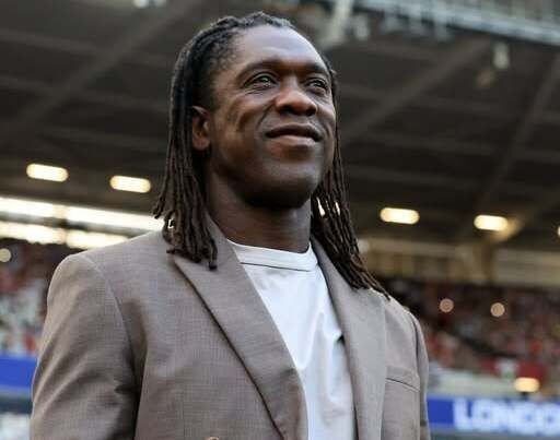 Clarence Seedorf assume comando técnico do Corinthians com contrato válido até o fim de 2027