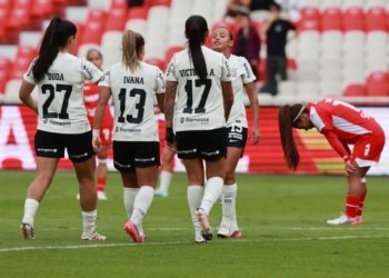 Corinthians vence Santa Fe e garante vaga na final da Libertadores Feminina