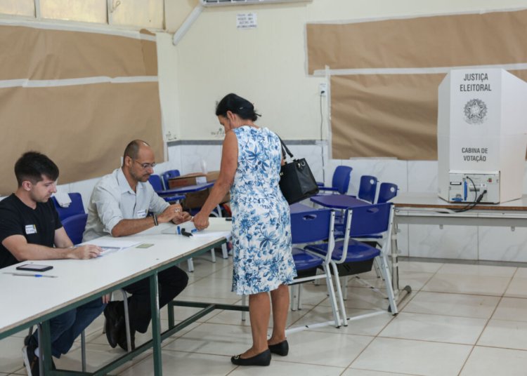 Eleições estaduais de 2026 chegam ao segundo turno em seis estados e no DF