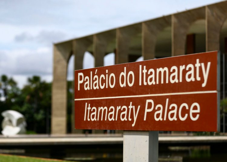 Itamaraty reage a ataques de Javier Milei e aponta ingerência nas eleições