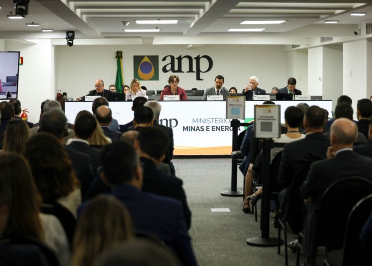 Leilão de petróleo e gás da ANP injeta três bilhões de reais no setor energético