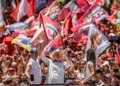Lula critica Banco Master e reforça apoio ao fim da jornada 6x1 em ato no Distrito Federal