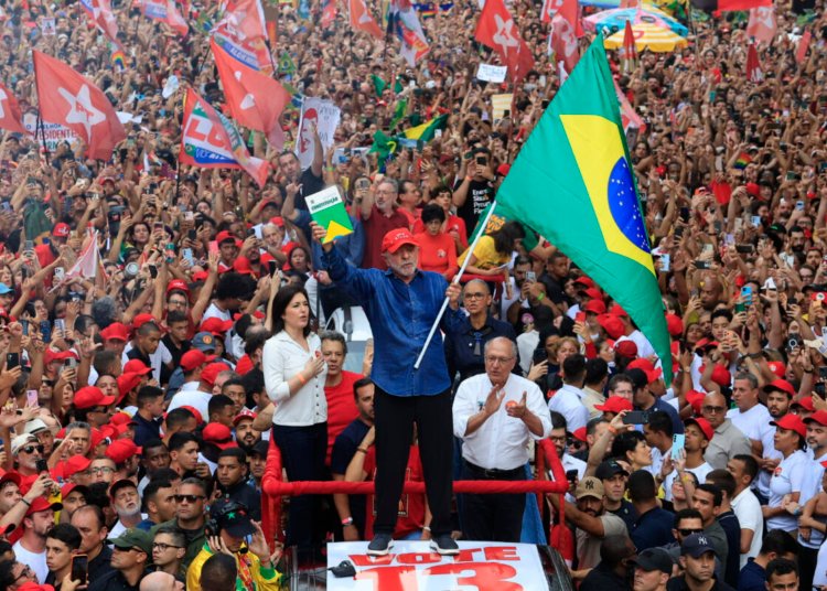 Posse de Lula no quarto mandato muda para 5 de janeiro de 2027