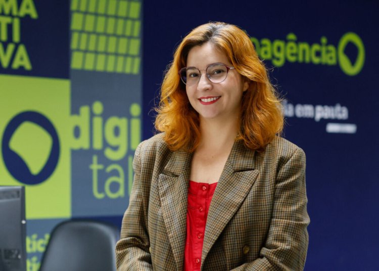 Tâmara Freire conquista vaga na final do prêmio SBIm com alerta sobre 50% menos vacinas